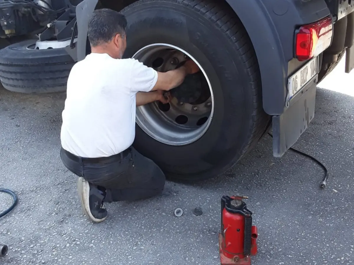 Eskiizmir Oto Lastikçi